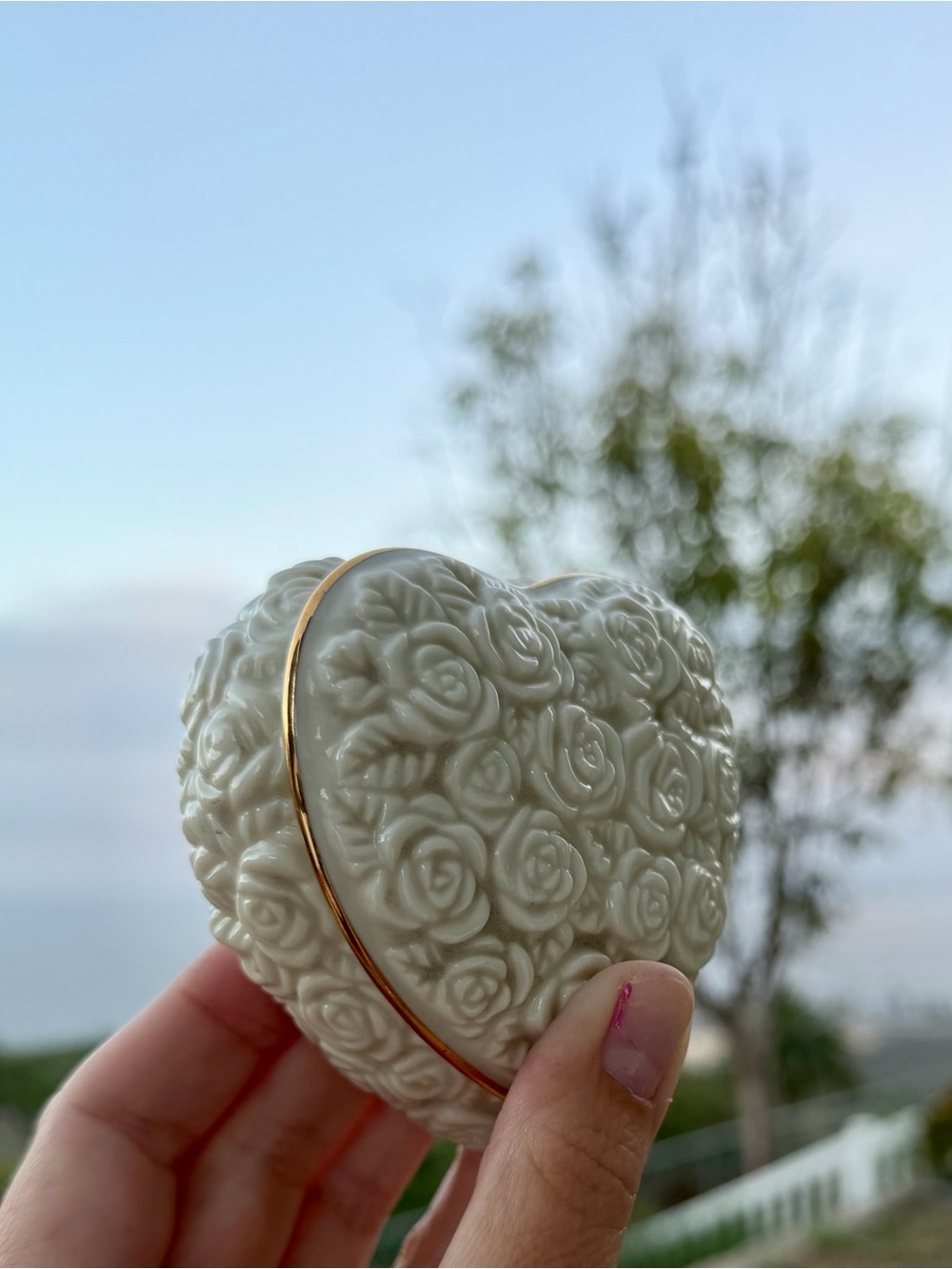 Lenox Cream Heart Jewelry Box with Gold Trim